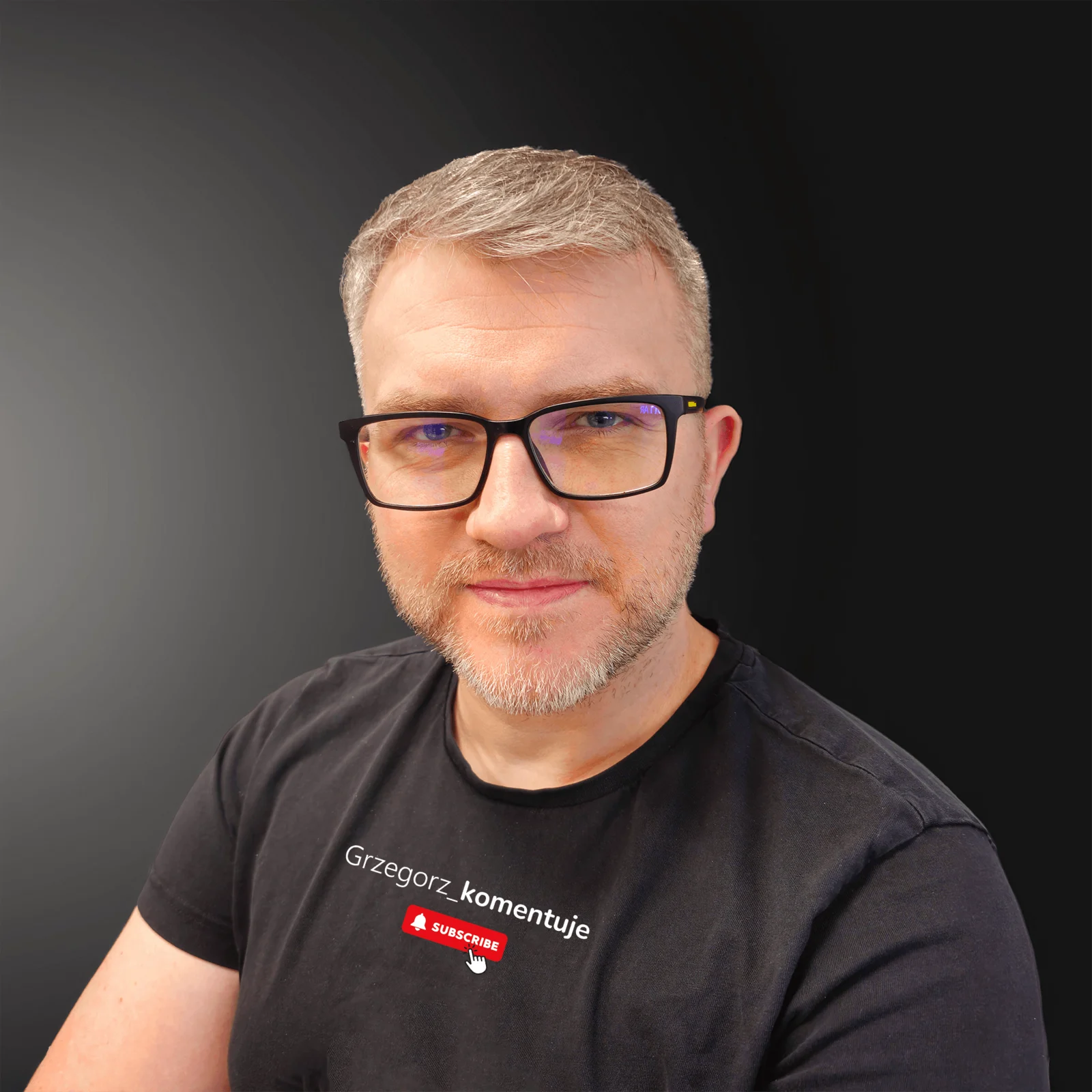Grzegorz Ciosek, twórca Grzegorz_komentuje